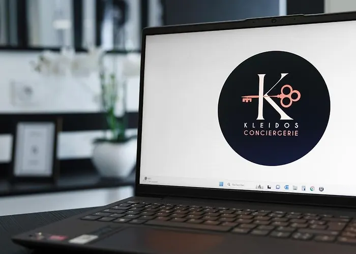 Penelope By Kleidos - Centre