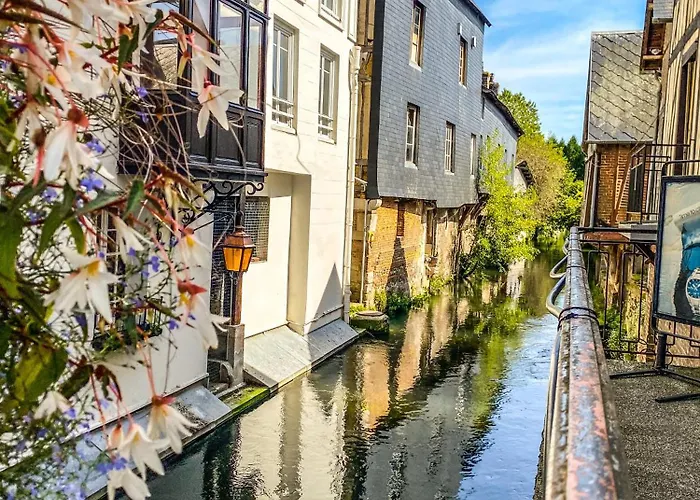 Penelope By Kleidos - Centre